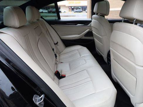 Used 2017 BMW 530i image 25