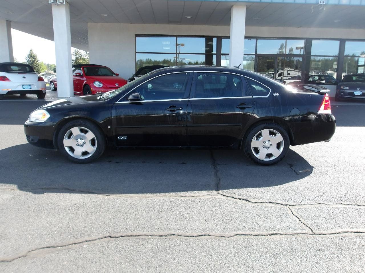 Used 2007 Chevrolet Impala SS FWD image 2