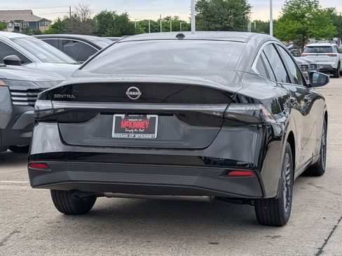 New 2026 Nissan Sentra SV FWD image 4