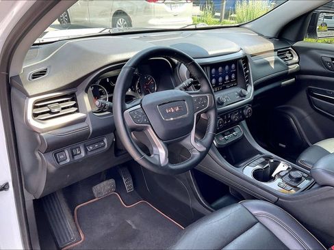 Used 2023 GMC Acadia AT4 w/ Technology Package AWD/4WD image 13