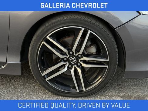Used 2016 Honda Accord Sport image 4