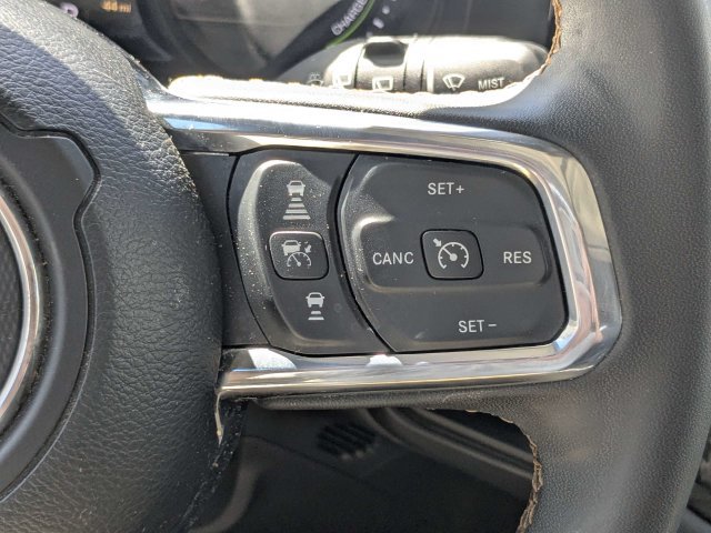 Used 2024 Jeep Wrangler Unlimited Sahara AWD/4WD image 28