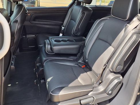 Used 2025 Honda Odyssey Elite image 23