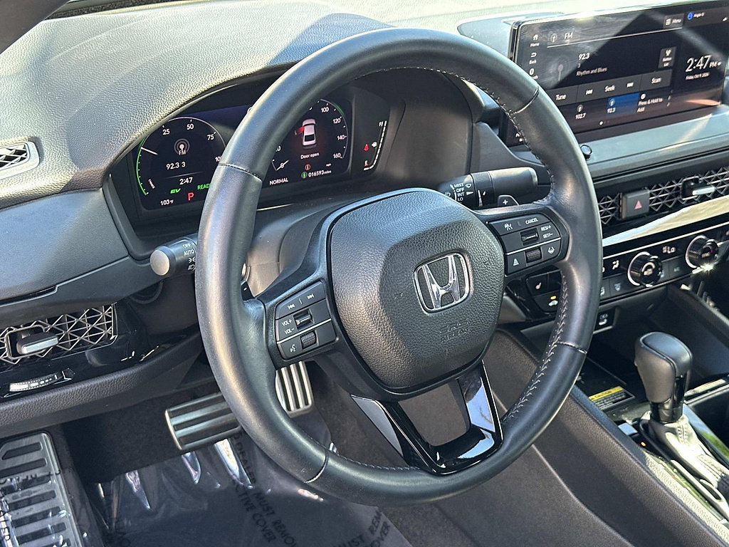 Certified 2025 Honda Accord Sport image 4
