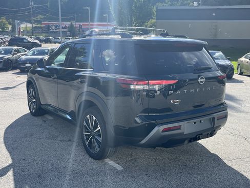 New 2026 Nissan Pathfinder Platinum AWD/4WD image 7