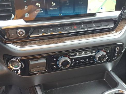 New 2026 Chevrolet Silverado 1500 LT Trail Boss w/ LT Trail Boss Premium Package AWD/4WD image 10