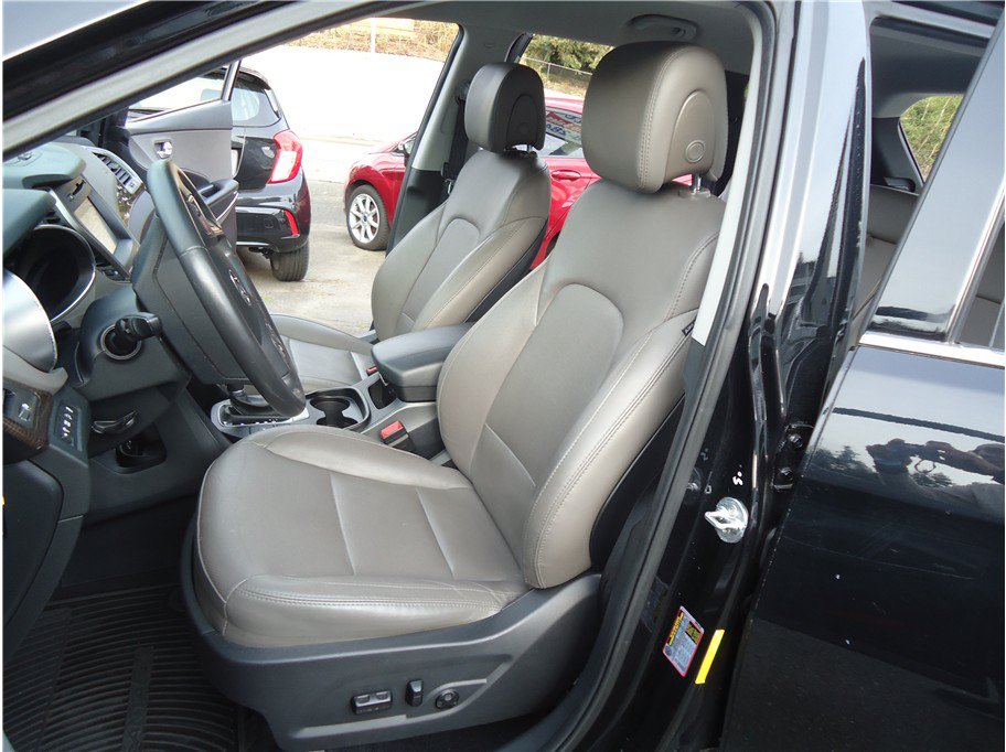 Used 2017 Hyundai Santa Fe Sport AWD/4WD image 12