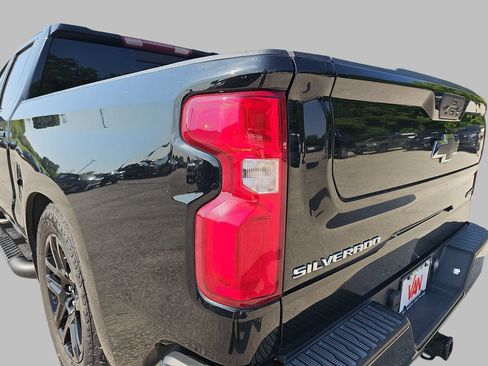 Used 2021 Chevrolet Silverado 1500 RST w/ All Star Edition Plus AWD/4WD image 38