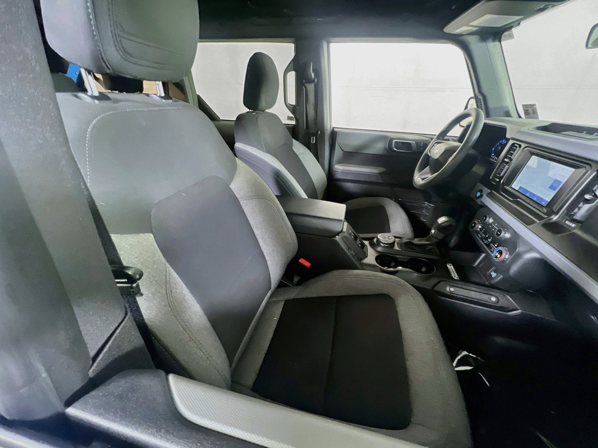 Used 2023 Ford Bronco 4-Door AWD/4WD image 25