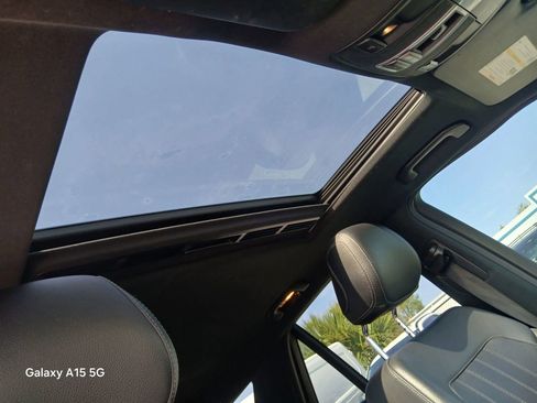 Used 2018 Mercedes-Benz GLE 350 GLE 350 Sport Utility 4D w/ Premium 1 Package image 19