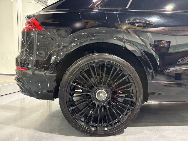 Used 2020 Audi Q8 Prestige AWD/4WD image 85