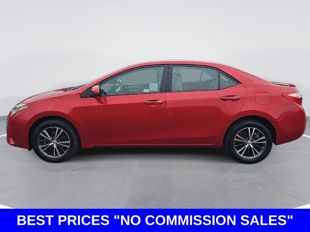 Used 2016 Toyota Corolla LE FWD image 6