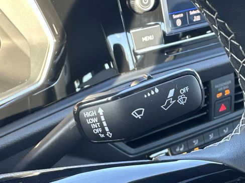 Used 2021 Volkswagen Jetta R-Line w/ R-Line Cold Weather Package image 25