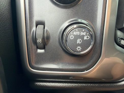 Used 2018 Chevrolet Silverado 1500 LT w/ All Star Edition AWD/4WD image 20