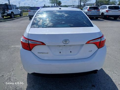 Used 2016 Toyota Corolla LE FWD image 7