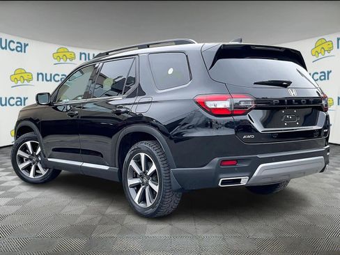 Used 2024 Honda Pilot Elite image 4