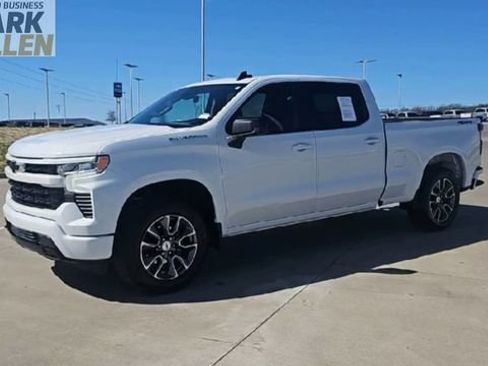 Used 2025 Chevrolet Silverado 1500 RST AWD/4WD image 4