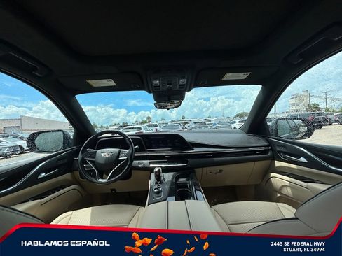 Used 2021 Cadillac Escalade ESV Premium Luxury w/ Driver Assist Tech Package RWD image 15