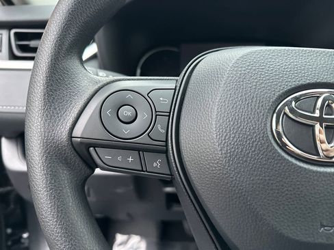 Certified 2025 Toyota RAV4 LE image 19