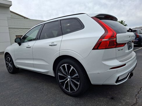 Certified 2023 Volvo XC60 B5 Plus w/ Climate Package AWD/4WD image 4