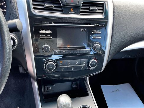 Used 2015 Nissan Altima 2.5 S w/ Sport Value Package FWD image 32