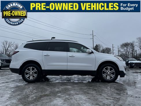 Used 2016 Chevrolet Traverse LT image 6