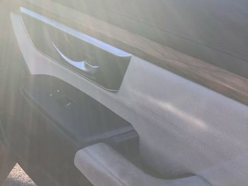 Used 2019 Honda CR-V EX image 24