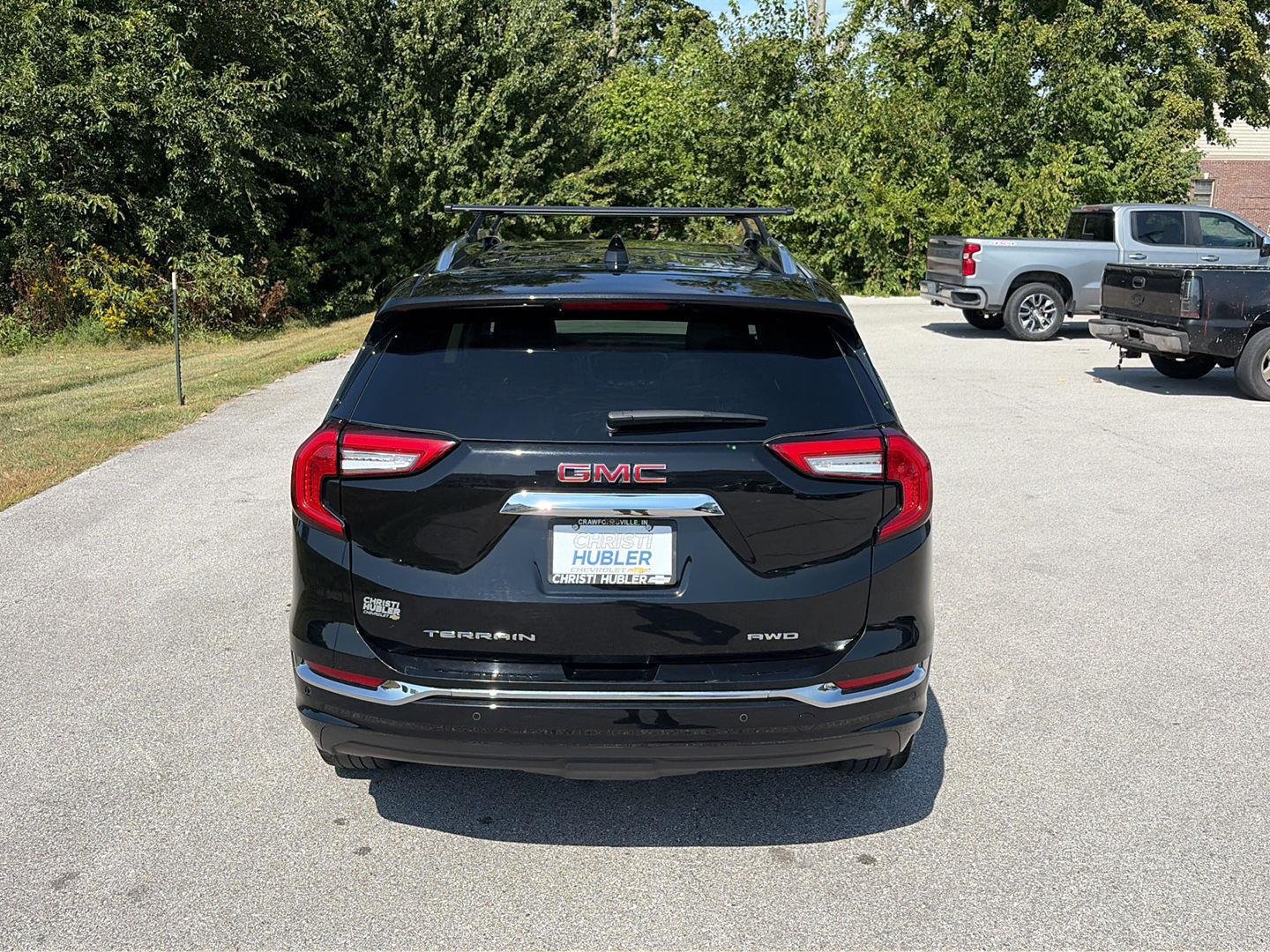 Used 2022 GMC Terrain Denali w/ Denali Premium Package AWD/4WD image 4