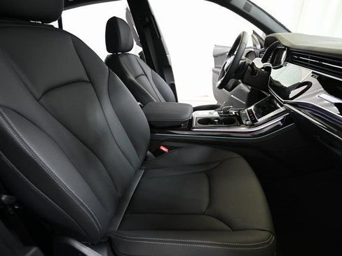 Used 2026 Audi Q8 Premium Plus AWD/4WD image 27