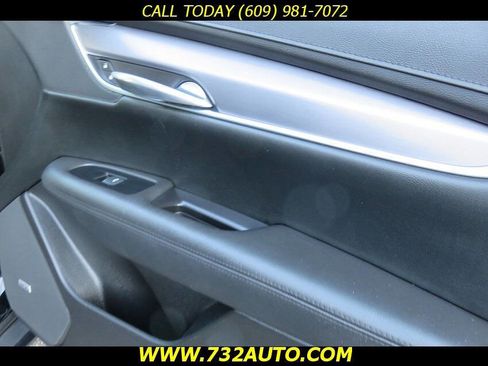 Used 2017 Cadillac XT5 Luxury w/ Driver Awareness Package AWD/4WD image 25