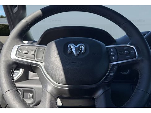 New 2026 RAM 2500 Big Horn AWD/4WD image 14