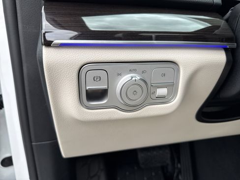 Certified 2026 Mercedes-Benz GLE 450 4MATIC image 23