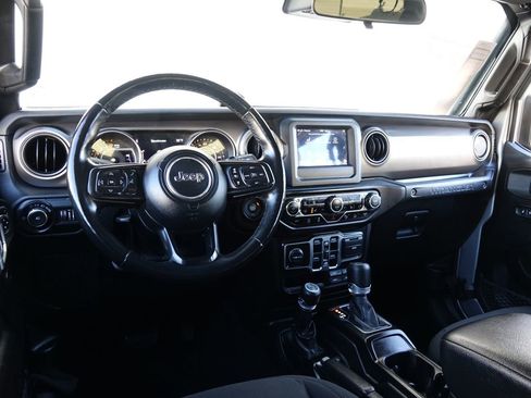 Used 2020 Jeep Wrangler Unlimited Sport image 5