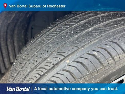 Certified 2023 Subaru Impreza 2.0i image 10