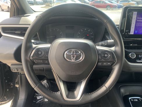 Used 2023 Toyota Corolla SE image 30