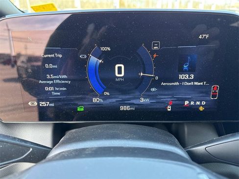 Used 2025 Chevrolet Equinox EV RS w/ Convenience Package II image 14