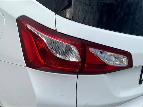 Used 2019 Chevrolet Equinox LT AWD/4WD image 8