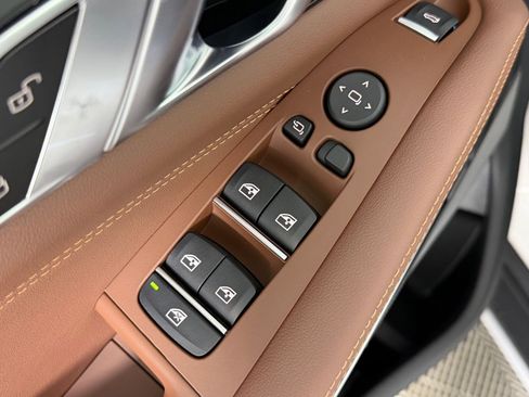 New 2026 BMW X5 sDrive40i image 23