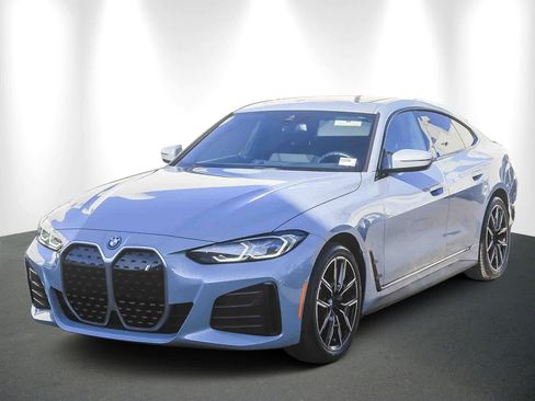 Certified 2023 BMW i4 eDrive40 w/ M Sport Package image 3