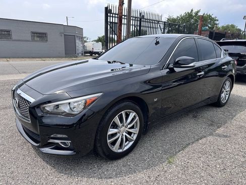 Used 2014 INFINITI Q50 Premium w/ Navigation Package AWD/4WD image 3