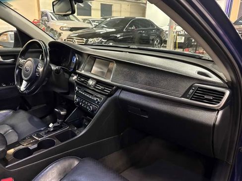 Used 2018 Kia Optima EX w/ Premium Package FWD image 19