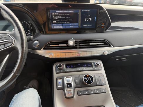 Used 2020 Hyundai Palisade Limited image 13