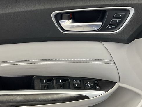 Used 2018 Acura TLX V6 w/ Advance Package image 13