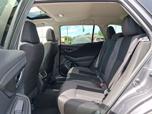 Certified 2025 Subaru Outback Premium AWD/4WD image 10