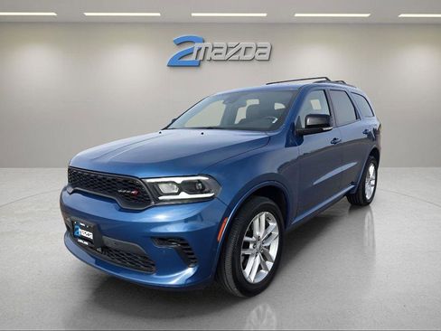 Used 2025 Dodge Durango GT image 1