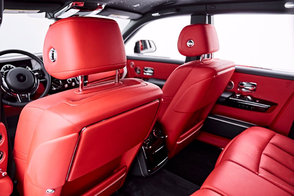 Used 2021 Rolls-Royce Phantom Sedan RWD image 56