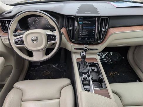 Used 2019 Volvo XC60 T5 Inscription w/ Protection Package Premier FWD image 19
