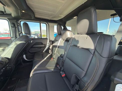 Used 2024 Jeep Wrangler Sahara w/ Technology Group image 23