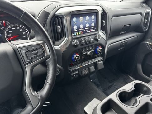 Used 2021 Chevrolet Silverado 1500 LT w/ All Star Edition Plus image 17