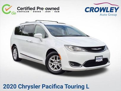 Certified 2020 Chrysler Pacifica Touring-L